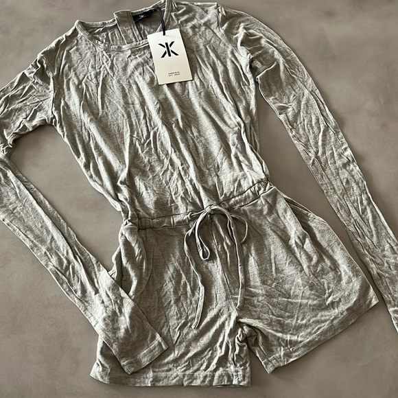 Onepiece Gray Long Sleeve Jumpsuit - Picture 1 of 5